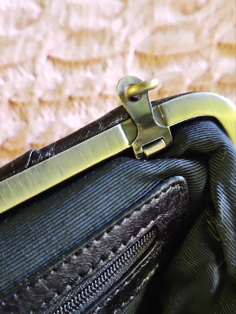 🌸Franchi Collection Black Leather Chain-Handle Clutch - Picture 9 of 16